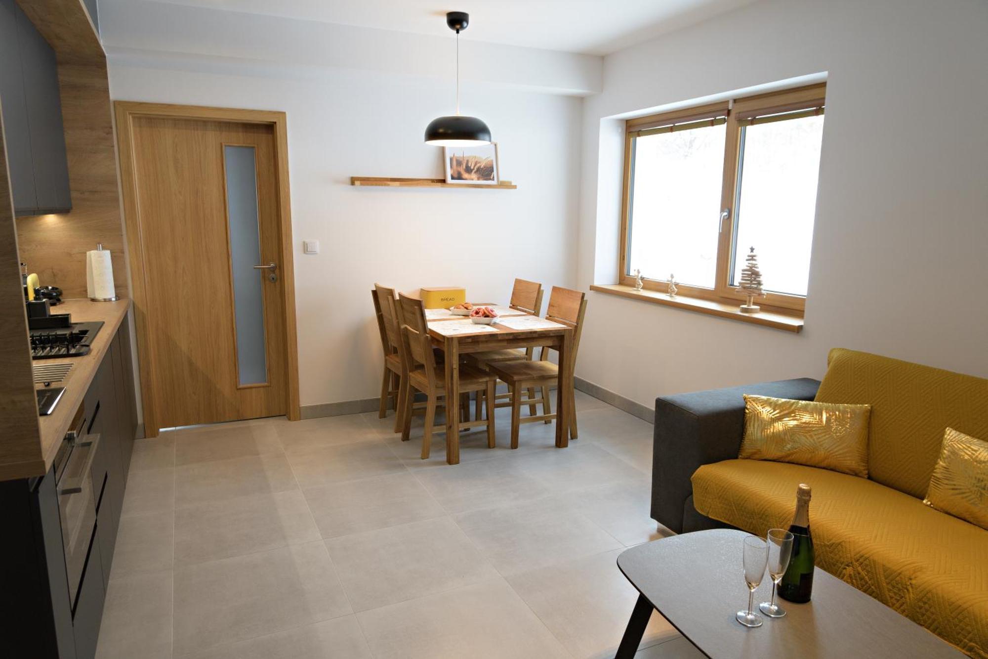 Apartmany Studenoff Рокитнице над Ийзероу Екстериор снимка